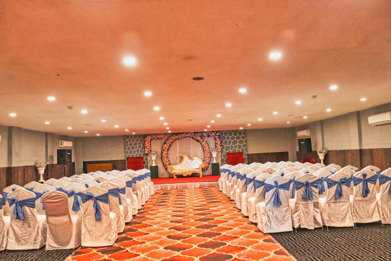 Hotel Clarks Collection Bhavnagar Εξωτερικό φωτογραφία