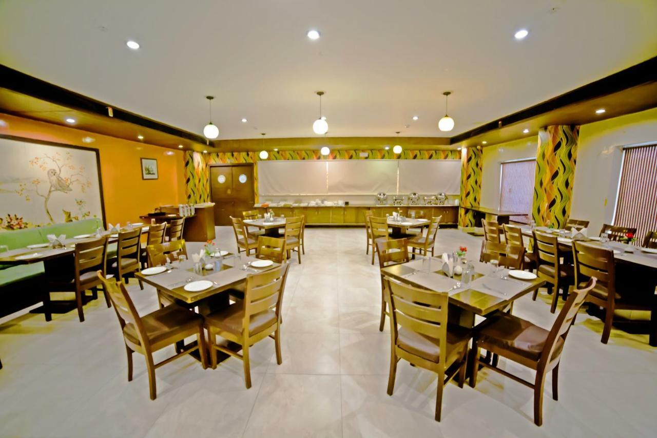 Hotel Clarks Collection Bhavnagar Εξωτερικό φωτογραφία