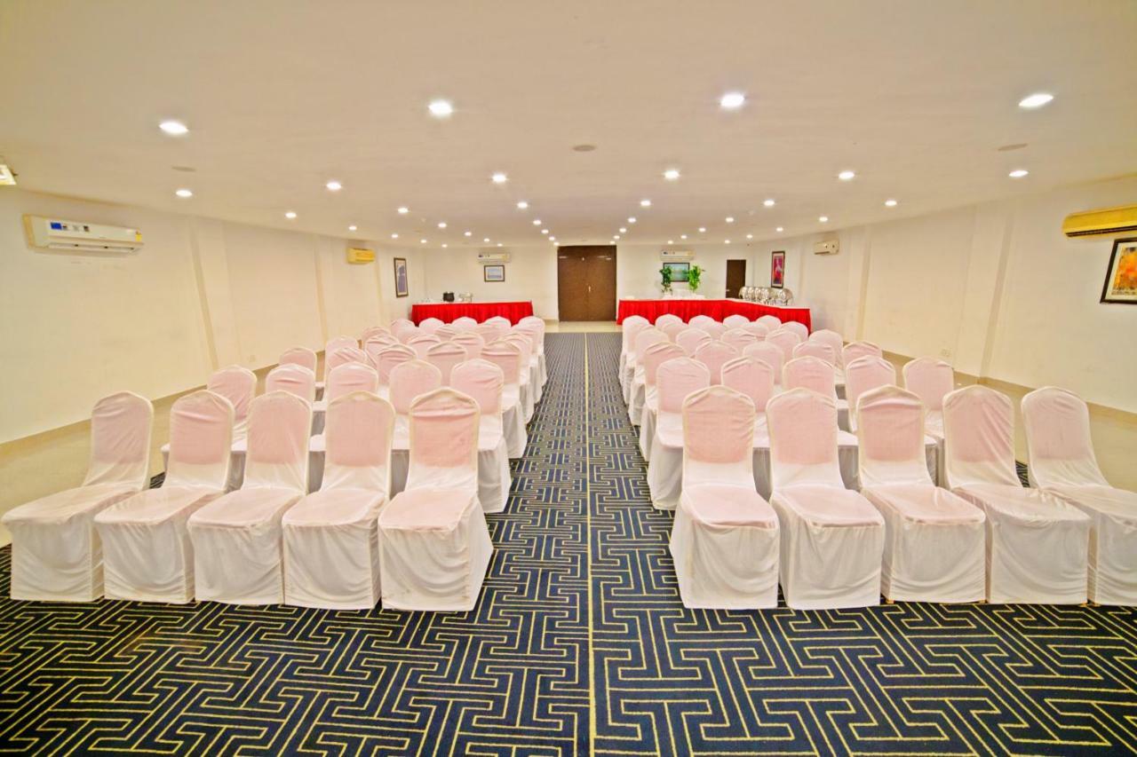 Hotel Clarks Collection Bhavnagar Εξωτερικό φωτογραφία